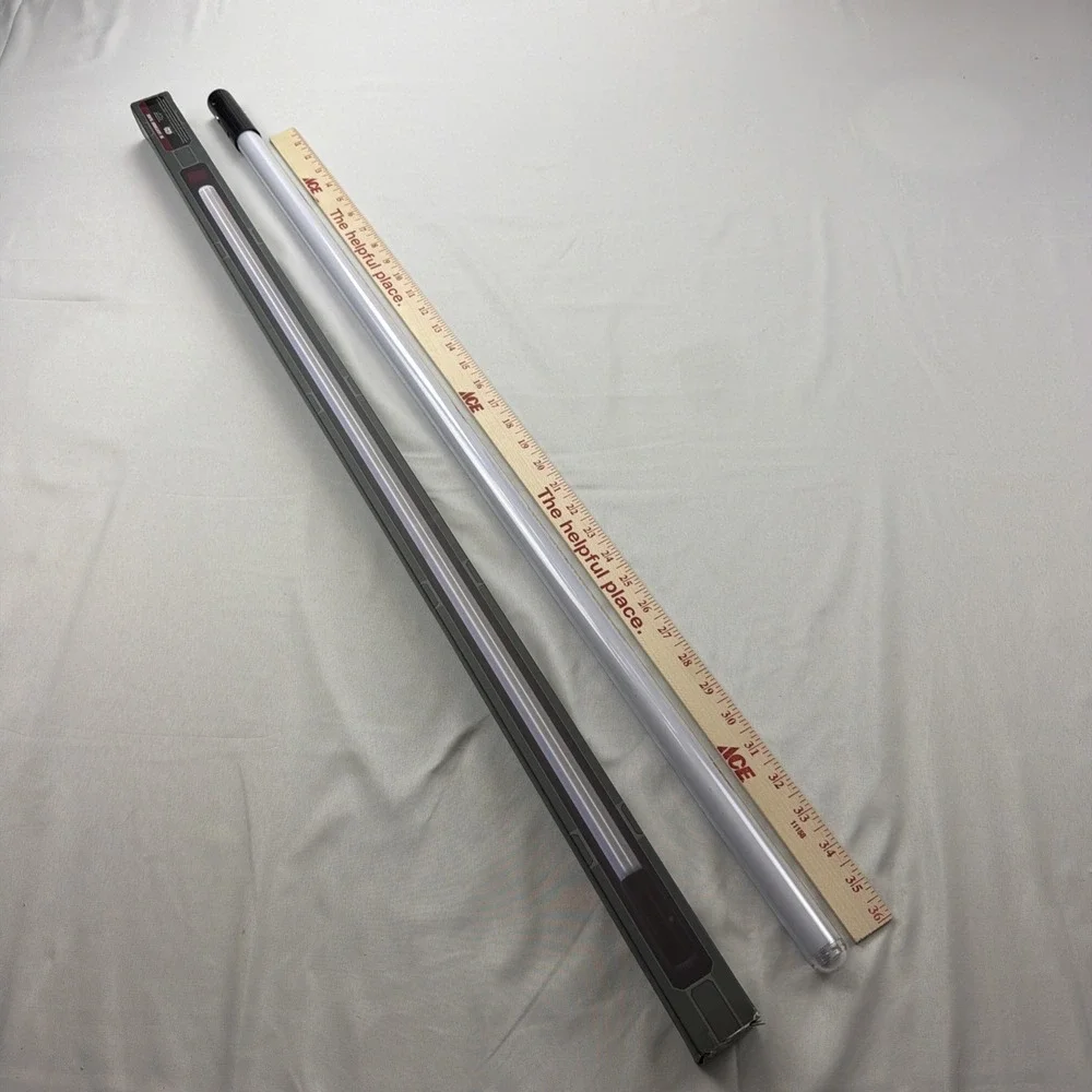 Star Wars Galaxys Edge Savis Workshop 36